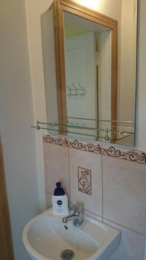 Willow Apartments Limbazi Εξωτερικό φωτογραφία